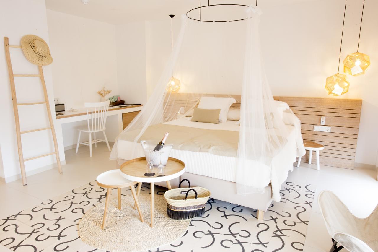 Gatzara Suites Santa Gertrudis Santa Gertrudis  Bagian luar foto